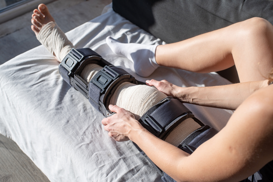 How to Keep Your Medical Gear Odor-Free During Recovery